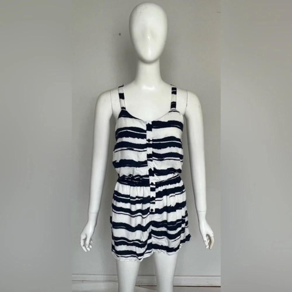 UK 2 LA Women Black & White Zebra Animal Print Romper Soft Size S/P NWT